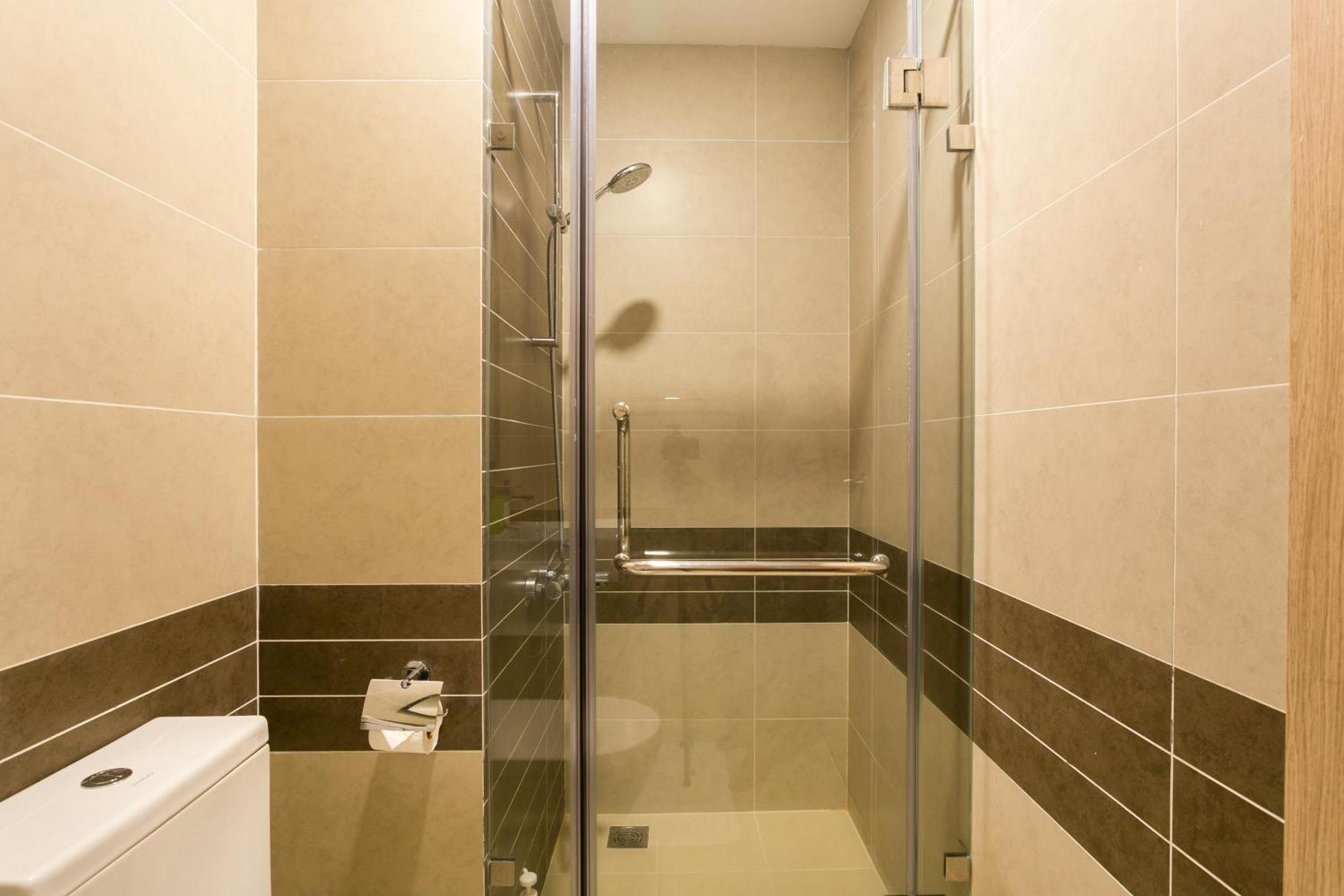 Central Business District Rivergate Apartment - Free Pickup & Pool Ho Chi Minh City Exterior photo